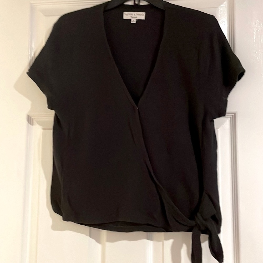 Madewell Texture & Thread Top. Wrap Top